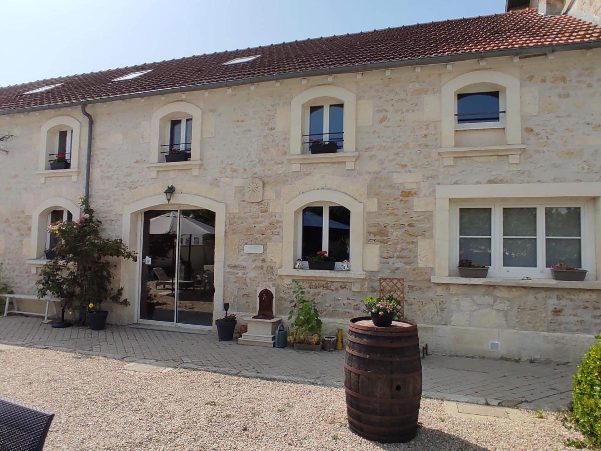 Brizambourg L'Entre Deux Vignes Bed & Breakfast エクステリア 写真