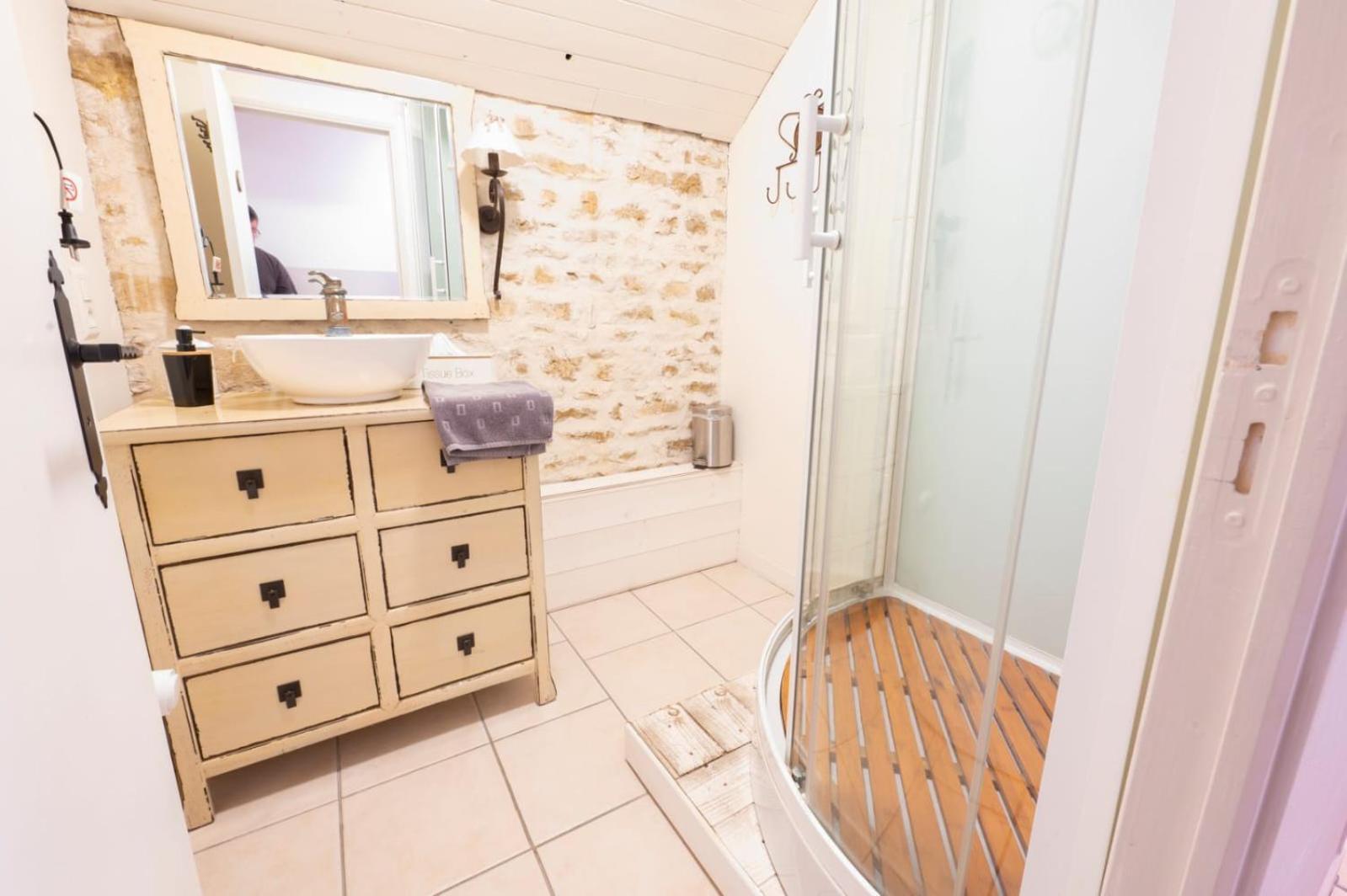 Brizambourg L'Entre Deux Vignes Bed & Breakfast エクステリア 写真