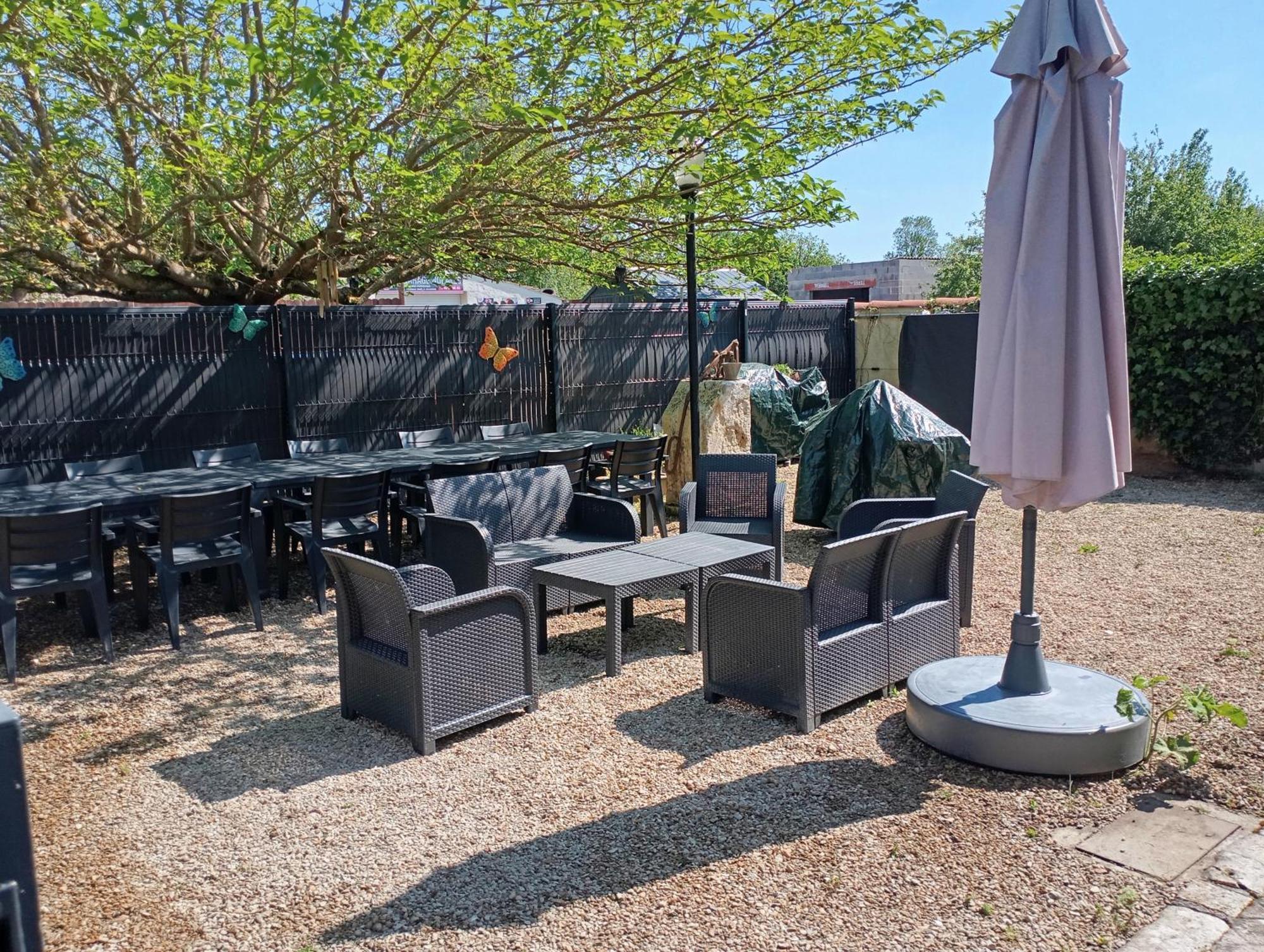 Brizambourg L'Entre Deux Vignes Bed & Breakfast エクステリア 写真